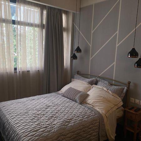 Flat In Athens Next To Metro St!アパートメント エクステリア 写真